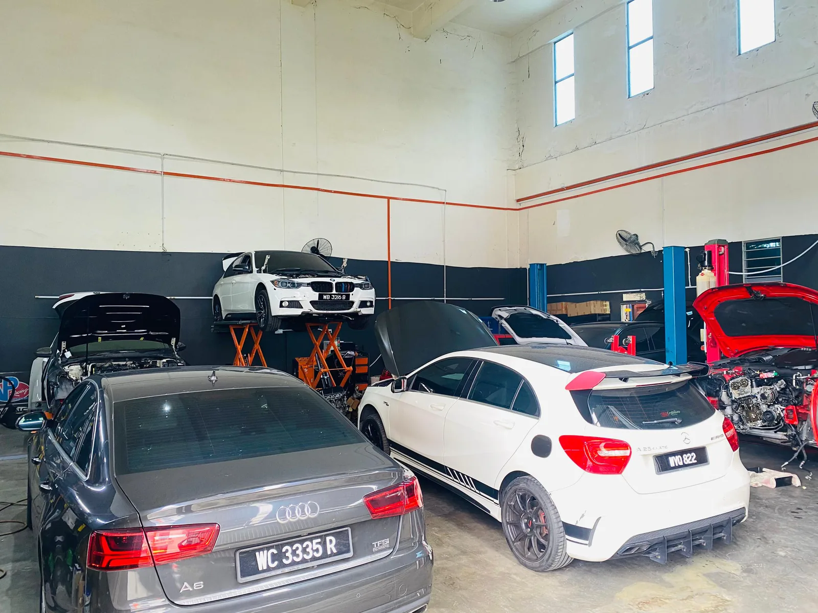 EuroTechnic Autowerks Workshop Floor